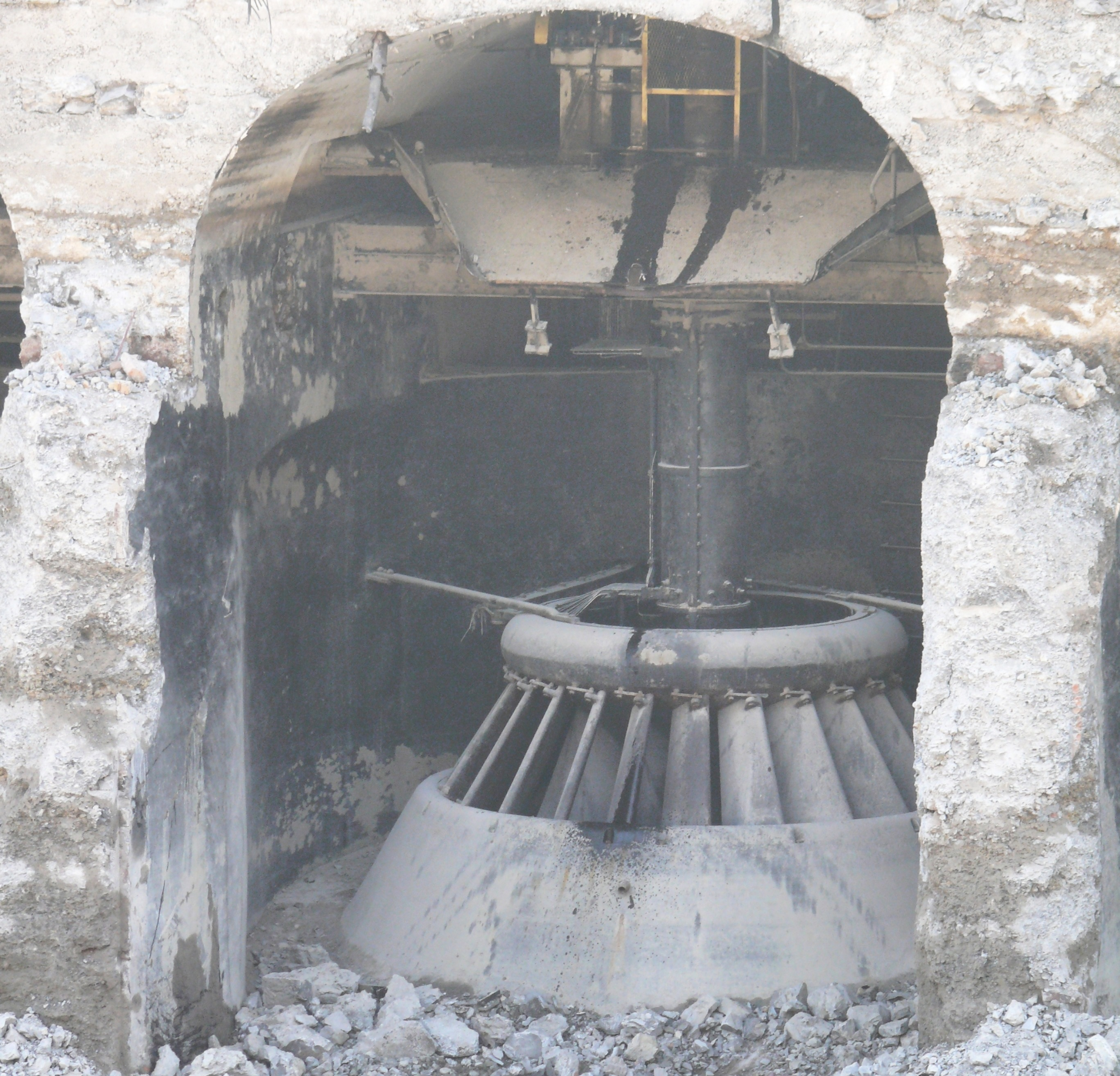 TURBINE ALTES WASSERKRAFTWERK RHEINFELDEN